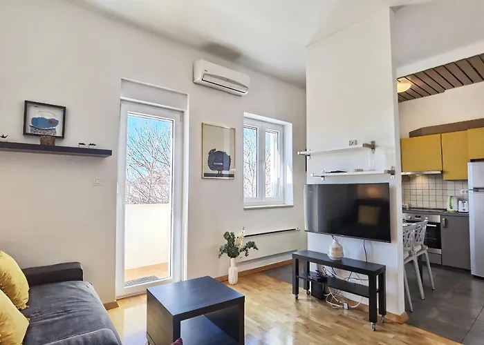 Lägenhet Center Soldic